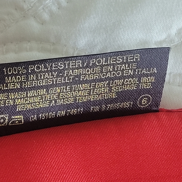 MADE IN ITALY VINTAGE ART OF SCARF  34X35 IN EXCELLENT CONDITION - Picture 6 of 6